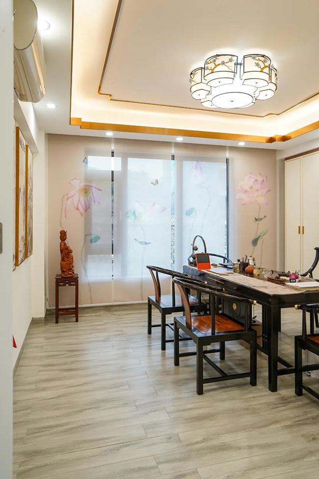 250㎡新中式別墅，室內(nèi)溫馨，后院融合自然環(huán)境